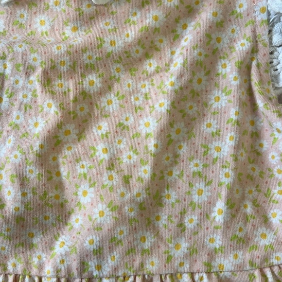 Serendipity ditzy floral eyelet ruffled bubble romper - Picture 2 of 10